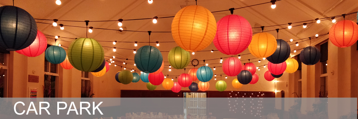 Picture of the hall decorated with lanterns